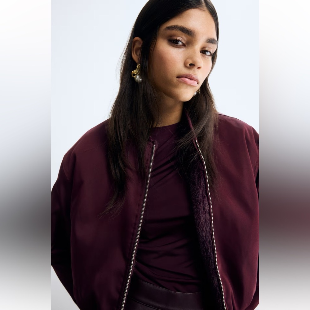 New H&M Reversable Faux Fur Bomber Jacket - Deep Burgundy - Picture 5 of 7